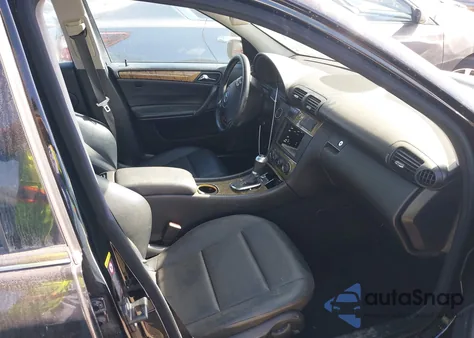 2007 Mercedes-Benz C 230 Sport из США, поврежденный, VIN WDBRF52H87F934306